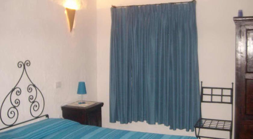 לינה וארוחת בוקר ארזח'ינה Agriturismo Spridda חדר תמונה