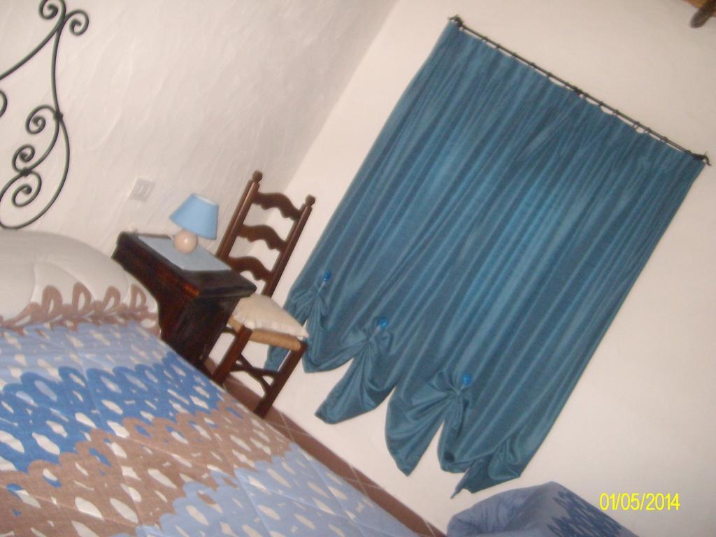 לינה וארוחת בוקר ארזח'ינה Agriturismo Spridda חדר תמונה